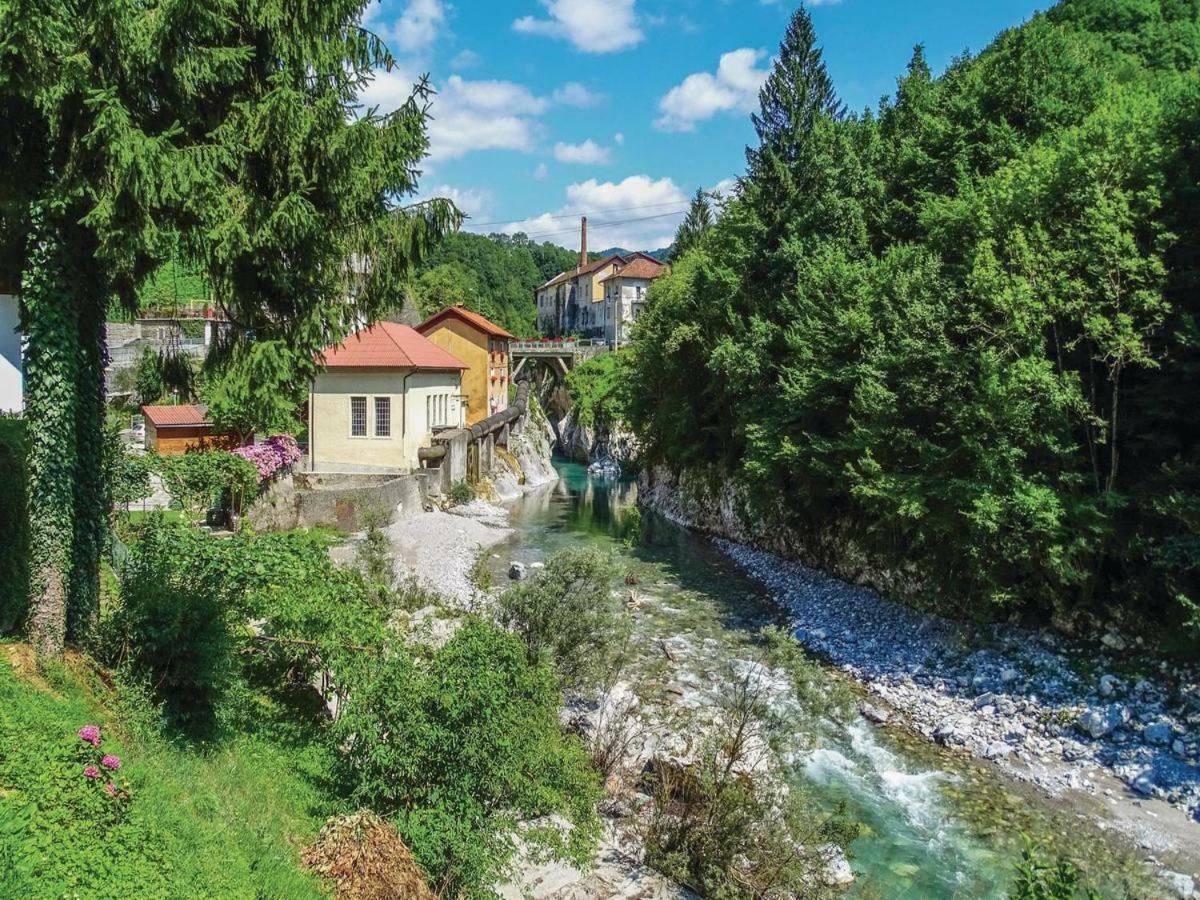 Apartamento Pocitniska Hisa Pri Kustrcu Grahovo ob Baci Exterior foto